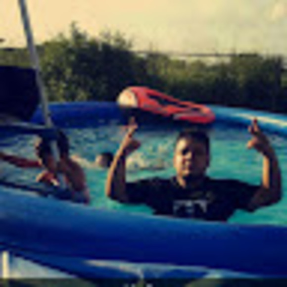 Meet your Posher, Felix - Picture 1 of 1